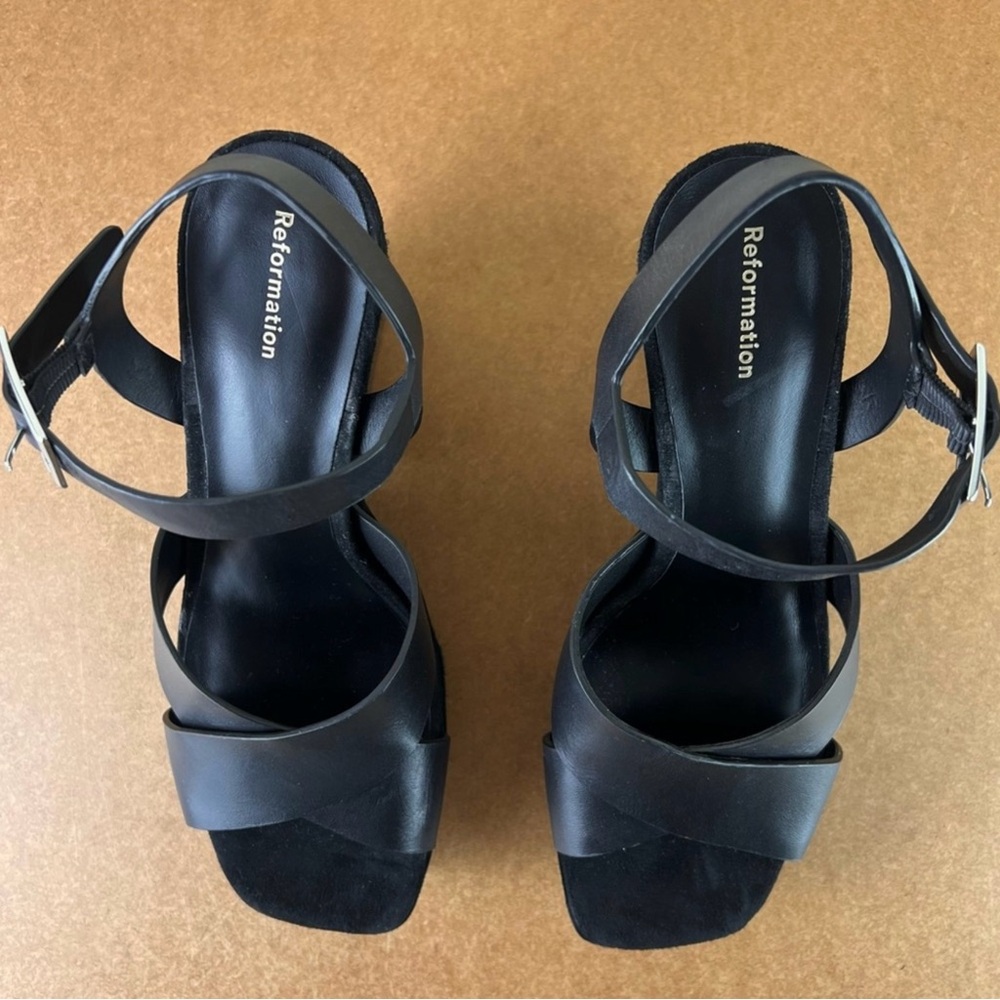 REFORMATION BLACK LEATHER PLATFORM SANDALS - Picture 11 of 13